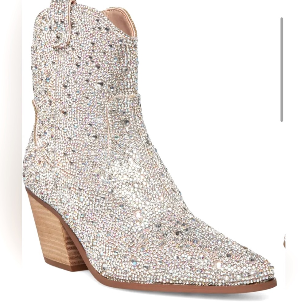 NIB Betsey Johnson Diva Rhinestone boot sz 7
